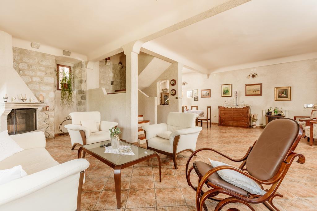 Villa Luxury Stone On The Sea With Private Pool And View Kotor Exteriér fotografie